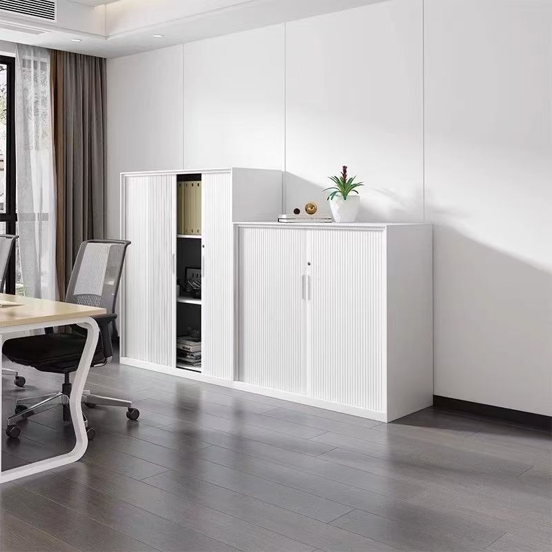 Office Furniture Buyers - ตู้เก็บเอกสารเหล็กขายดี พร้อมระบบล็อคสามจุดเพื่อความปลอดภัย เหมาะสำหรับสำนักงาน โรงงาน ยิม และผู้ซื้อสำนักงานทั่วไป